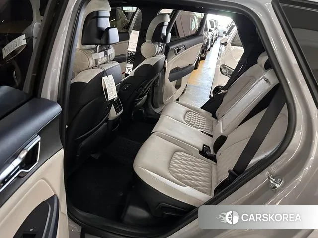 Kia The New Sportage 5th Generation 2025 Серебристо-серый из Кореи, фото 3