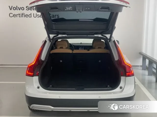 Volvo V90 Cross-Country 2025 Белый из Кореи, фото 3