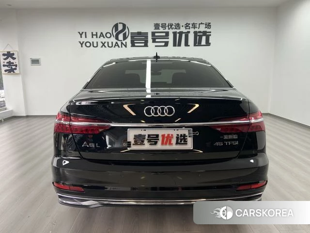 Audi A6L 2022 Черный из Китая, фото 3