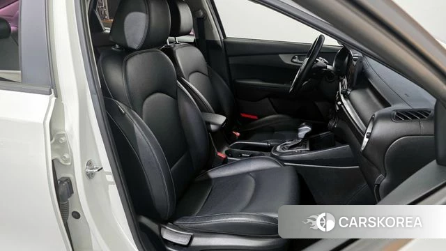 Kia Come New K3 2020 Белый из Кореи, фото 3