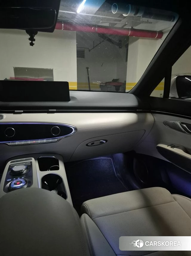 Genesis Electrified GV70 2022 Белый из Кореи, фото 3