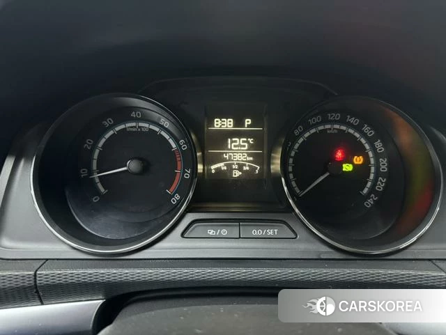 Skoda Komick 2021 Белый из Китая, фото 3