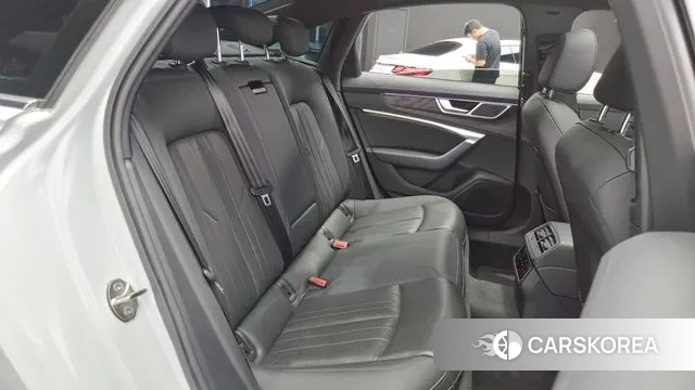 Audi A6 (C8) 2020 Белый из Кореи, фото 3