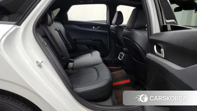 Kia The New K5 3rd generation 2025 Белый из Кореи, фото 3