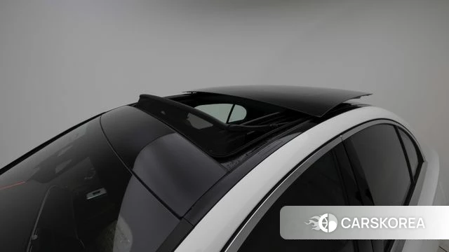 Mercedes-Benz E-Class W214 2025 Белый из Кореи, фото 3
