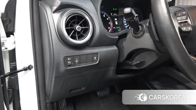 Hyundai The New Kona 2021 Белый из Кореи, фото 3