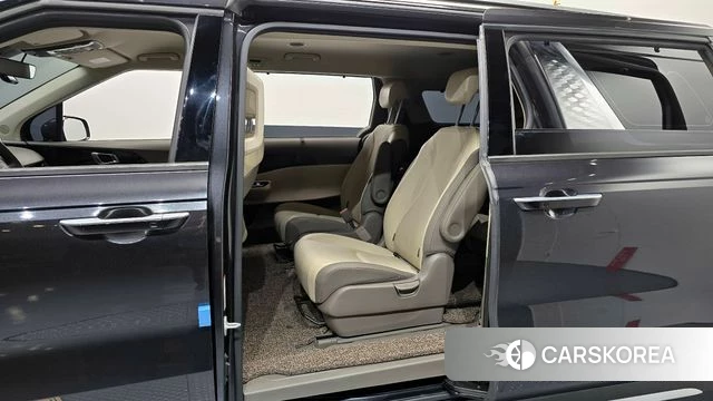 Kia Carnival 4th generation 2021 Серый из Кореи, фото 3