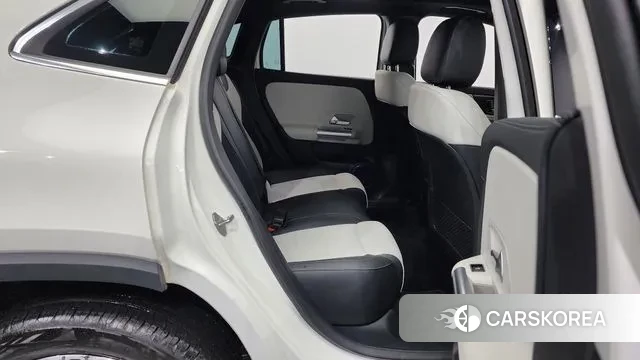 Mercedes-Benz GLA - Class H247 2020 Белый из Кореи, фото 3