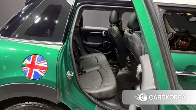 Mini Cooper S 2020 Зеленый из Кореи, фото 3