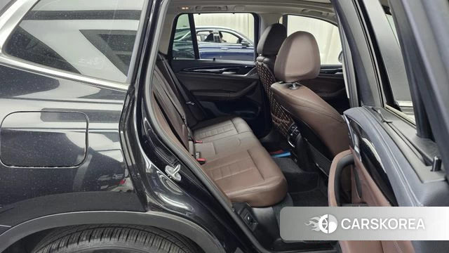 BMW X3 (G01) 2022 Черный из Кореи, фото 3