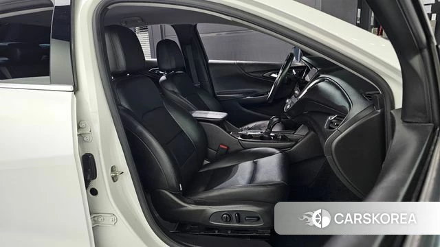 Chevrolet (GM Daewoo) All New Malibu 2018 Белый из Кореи, фото 3