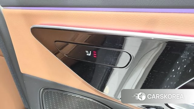 Mercedes-Benz E-Class W214 2025 Белый из Кореи, фото 3