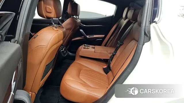 Maserati Ghibli 2019 Белый из Кореи, фото 3