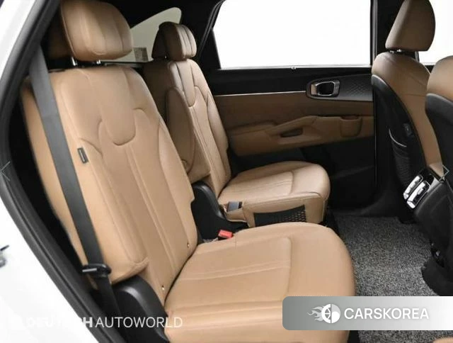 Kia The New Sorento 4th Generation 2023 Белый из Кореи, фото 3
