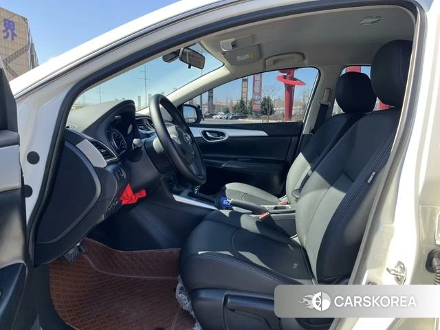Nissan Xuan Yi 2025 Белый из Китая, фото 3