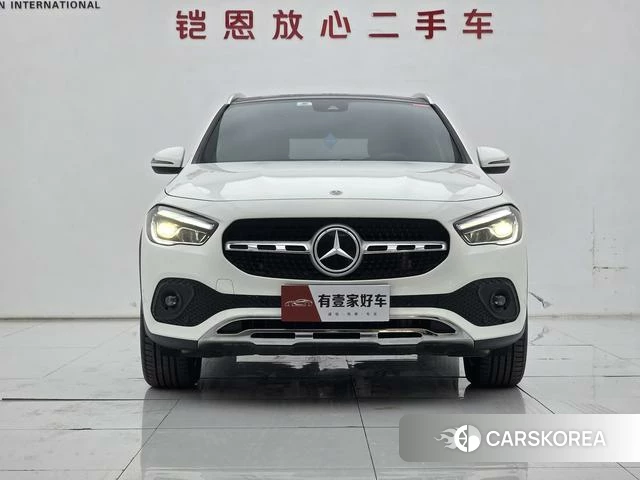 Mercedes-Benz GLA 2022 Белый из Китая, фото 3