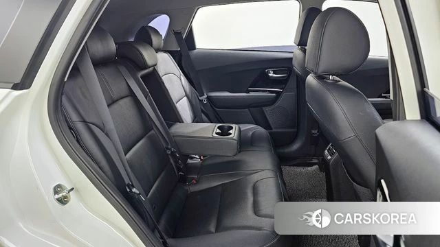 Kia The New Niro 2021 Белый из Кореи, фото 3