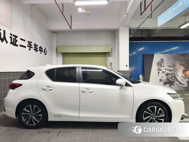 Lexus CT 2018 Белый из Китая, фото 3