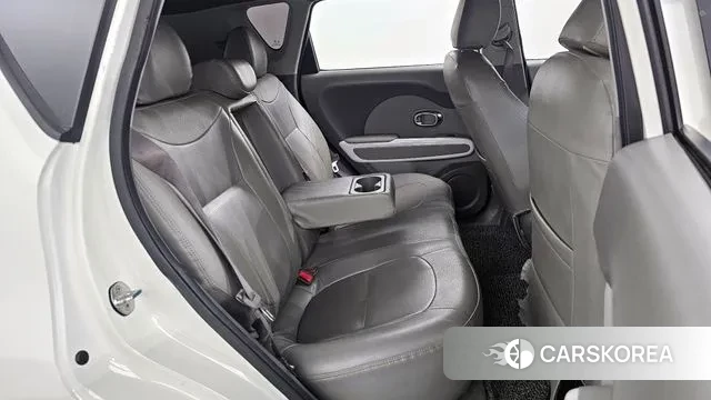 Kia Soul EV 2018 Белый из Кореи, фото 3