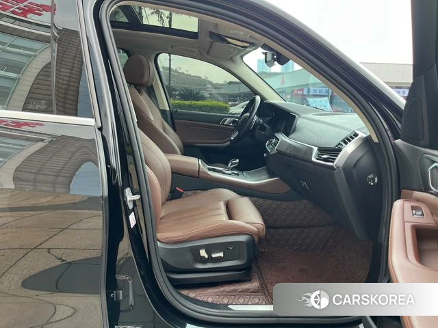 BMW X5 (imported) 2020 Черный из Китая, фото 3