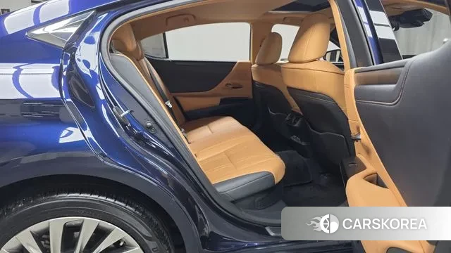 Lexus ES300h 7th generation 2021 Синий из Кореи, фото 3