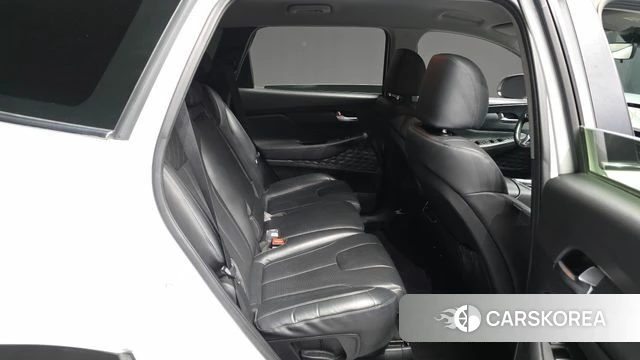 Hyundai The New Santa Fe 2022 Белый из Кореи, фото 3