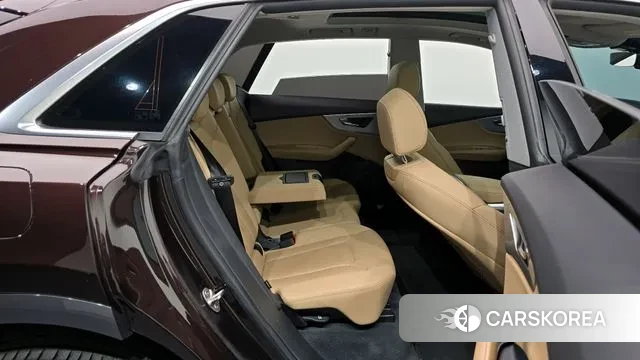 Audi Q8 (4M) 2022 Коричневый из Кореи, фото 3