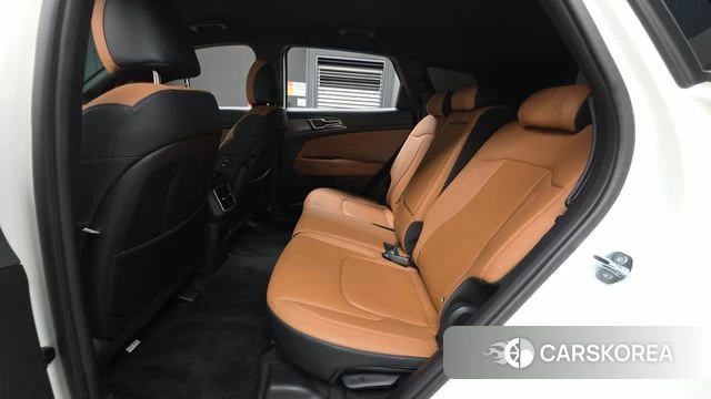 Kia Sportage 5th Generation 2024 Белый из Кореи, фото 3