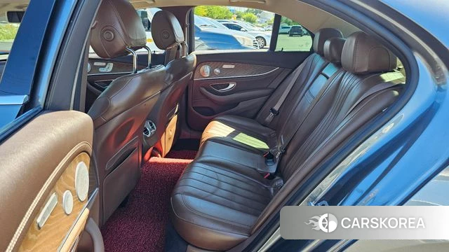 Mercedes-Benz E-Class W213 2020 Серый из Кореи, фото 3
