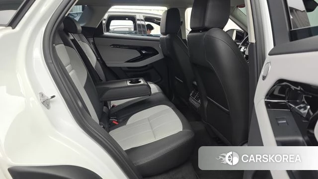 Land Rover Range Rover Evoque 2nd Generation 2025 Белый из Кореи, фото 3