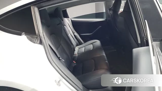 Tesla Model 3 2021 Белый из Кореи, фото 3