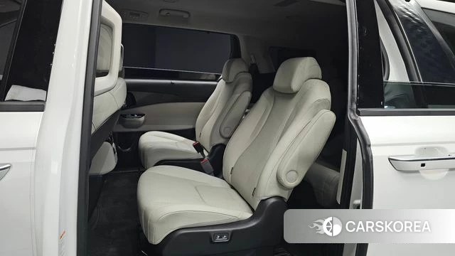 Kia Carnival 4th generation 2022 Белый из Кореи, фото 3