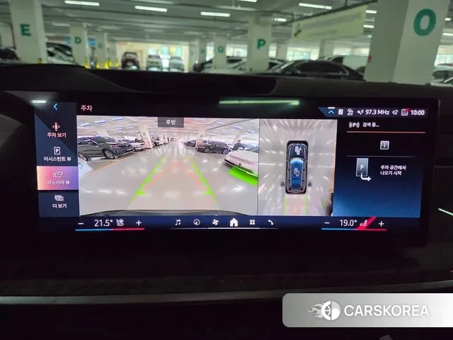 BMW X7 (G07) 2023 Черный из Кореи, фото 3