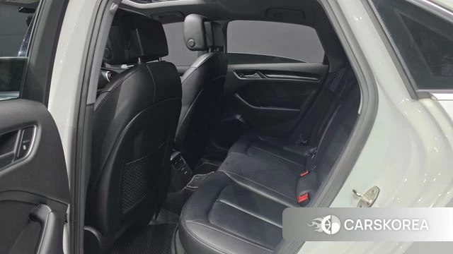 Audi New A3 2018 Белый из Кореи, фото 3