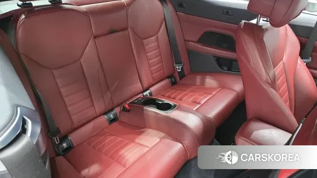 BMW 4 Series (G22) 2022 Светло-серебряный цвет из Кореи, фото 3