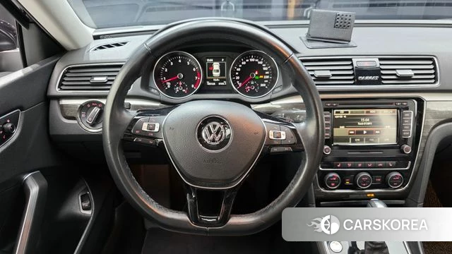 Volkswagen The New Passat 2018 Черный из Кореи, фото 3