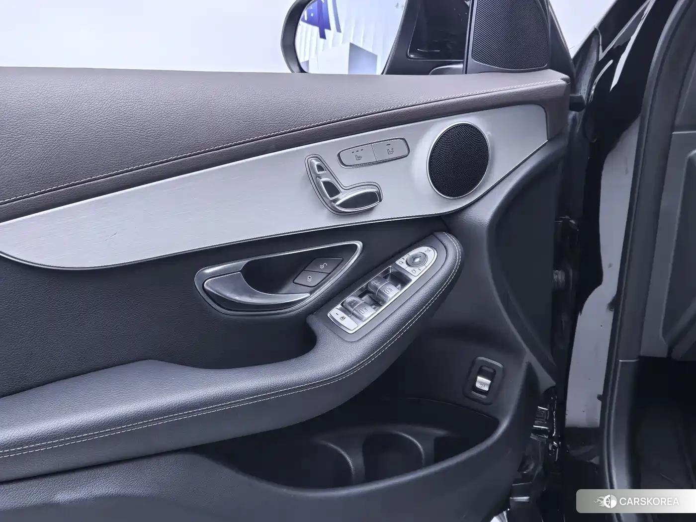 Mercedes-Benz GLC 2022 Черный из Китая, фото 3