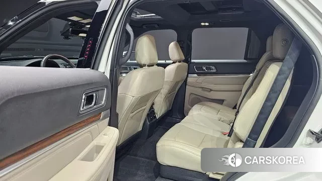 Ford Explorer 2019 Белый из Кореи, фото 3