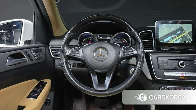 Mercedes-Benz GLE - Class W166 2018 Белый из Кореи, фото 3