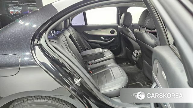 Mercedes-Benz E-Class W213 2019 Черный из Кореи, фото 3