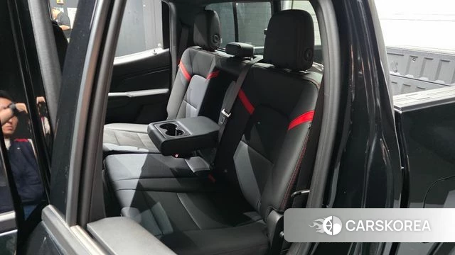 Chevrolet (GM Daewoo) All New Colorado 2023 Черный из Кореи, фото 3