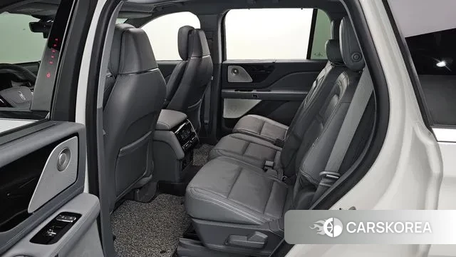 Lincoln Aviator 2nd generation 2020 Белый из Кореи, фото 3