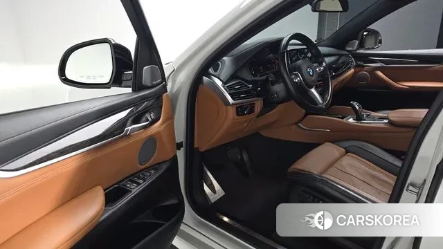 BMW X6 (F16) 2018 Белый из Кореи, фото 3