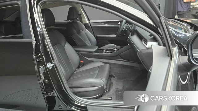 Kia K5 3rd generation 2021 Черный из Кореи, фото 3