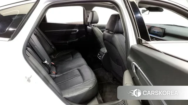 Hyundai Sonata D Edge (DN8) 2023 Белый из Кореи, фото 3
