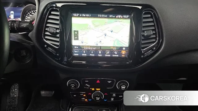 Jeep Compass 2nd Generation 2019 Белый из Кореи, фото 3