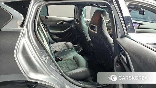 Infiniti Q30 id 4345319 из Кореи 3