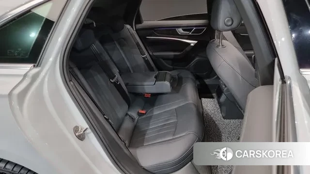 Audi A6 (C8) 2022 Белый из Кореи, фото 3