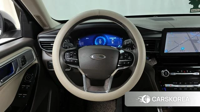 Ford Explorer 6th Generation 2021 Белый из Кореи, фото 3