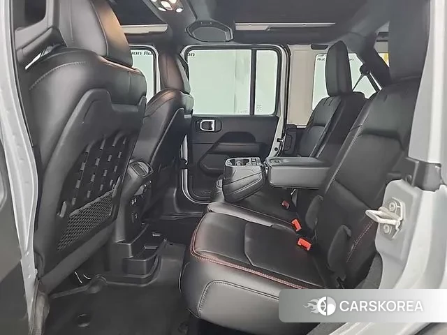 Jeep Wrangler (JL) 2022 Серебристо-серый из Кореи, фото 3